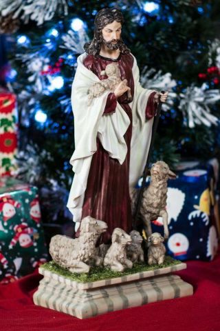 Jesus Statue W/Sheep for Home Decor,  Garden Decor,  Outdoor Statues,  Christianity 7