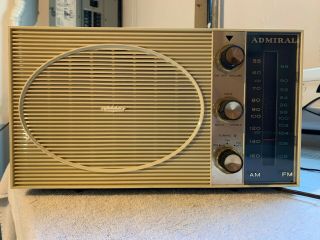 1963 Admiral Model Y3221 Am/fm Large Table Top Tube Radio -