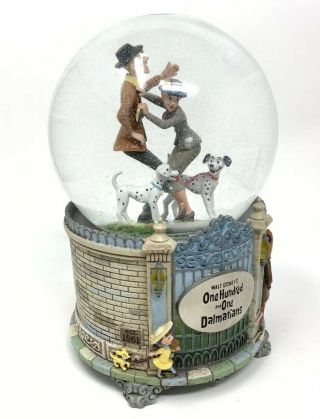 Disney 101 Dalmations Musical Snow Globe With Lights Cruella De Vil 4