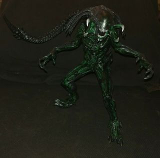 Predalien Avp2 Japan Figure Black And Green Alien Vs Predator Avp