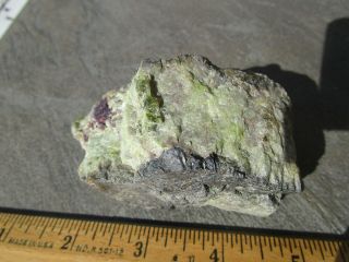 Gem Crystal Fluorescent Mineral Rock Apple Green Willemite Franklin B89