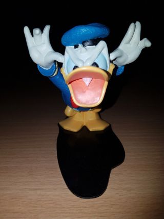 Extremely Rare Walt Disney Donald Duck Teasing Figurine Statue