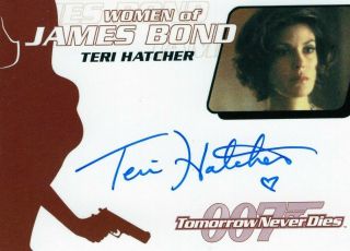 Women Of James Bond Autograph Trading Card Wa52 Signed By Teri Hatcher As Paris