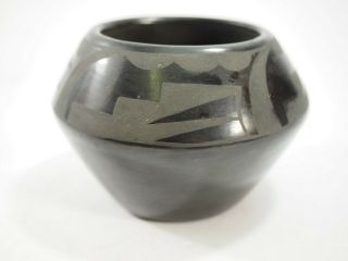 Reycita Naranjo (1926 - 2003) Santa Clara Pueblo Pottery Bowl