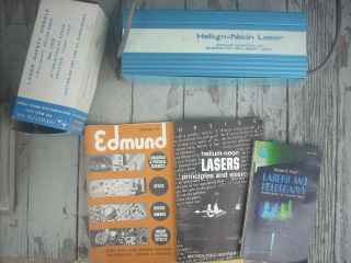 Vintage Edmund Scientific He Ne Laser (powers On But No Beam) W/ Books,  Etc.