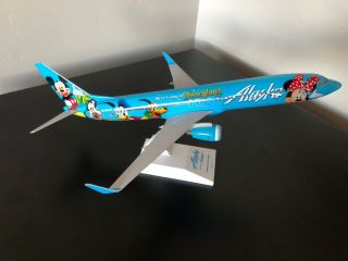 Alaska Airlines Boeing 737 - 900 1:130 Scale We 