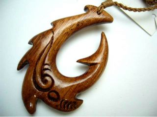 Koa Wood Hawaiian Jewelry Fish Hook Pendant Choker/necklace 45064