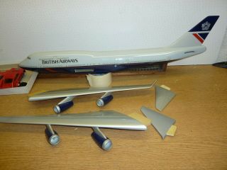 Agents Desk Display Aircraft Model 1/100 Space Models Ba Boeing 747