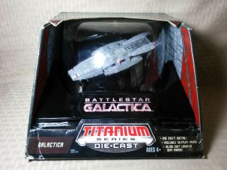 Battlestar Galactica Titanium Series Diecast Large 7 " Galoob 2006