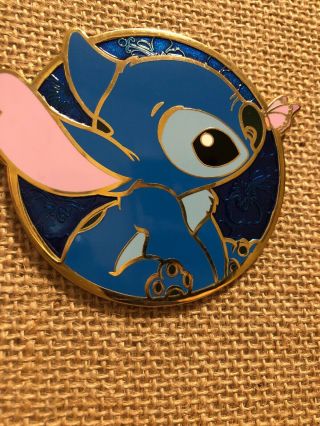 Le 25 Stitch Ohana Means Family Disney Fantasy Profile Pin Butterfly