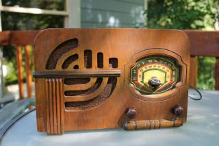 Vintage Tube Wood Radio - Clinton 127 - 2