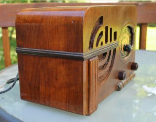 Vintage Tube Wood Radio - Clinton 127 - 3