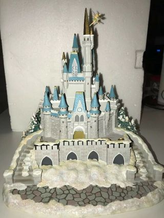 Rare Walt Disney Village Deluxe Castle Cinderella Christmas