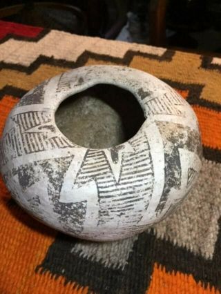 Prehistoric Black on White NA Kayenta seed bowl circa 1260 - 1350 4