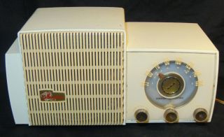 Vintage General Electric Musaphonic Tube Radio Model 431 Estate Fresh C.  1954