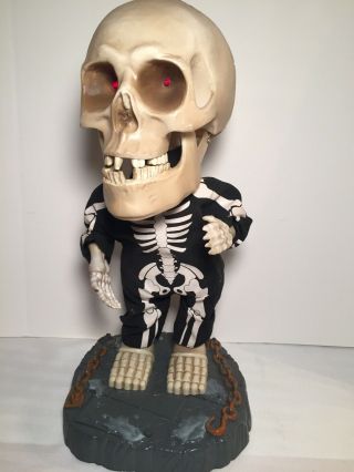Gemmy Big Head Dancing Skeleton Freak 17 " With Batteries