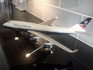 Space Models Of England British Airways Landor Boeing 747 - 400 Model 1/200 Scale.