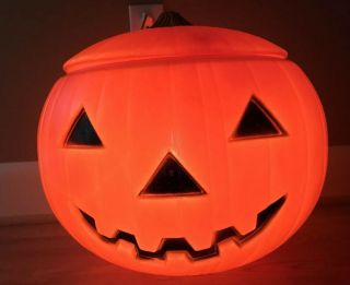Vtg.  Halloween Blow Mold Huge Jack O Lantern Bucket & Lid 1991 Lights Up 15”