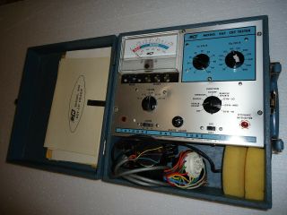 B&k Cathode Ray Tube Tester Mdl 465 W/ Cables,  Inst.  Man. ,  Charts,  Exc.  Cond.