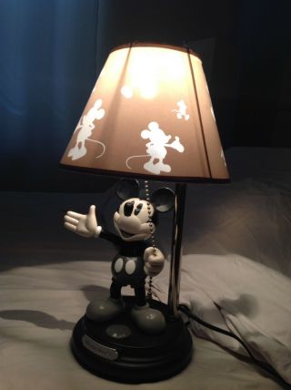 Rare Mickey Mouse Black And White Animated Talking Lamp.