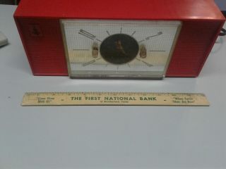 Vintage Mid Century Emerson Red Alarm Clock AM Tube Radio 1950s 3