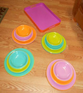 Melamine Set Of Four (4) Dinner Dessert And Bowl Multi Colored Picnic Retro