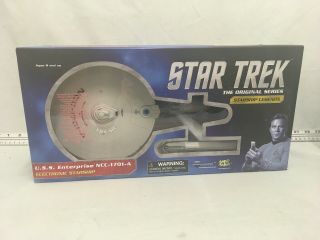 Diamond Select Star Trek Starship Legends Uss Enterprise Ncc - 1701 - A Asylum