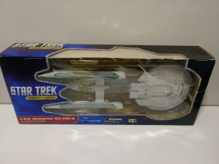 Star Trek Uss Enterprise Ncc - 1701 - B Diamond Select And