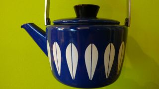 Catherine Holm Lotus Teapot,  Vintage Mcm Norway,  Cobalt Blue / White,  Exc