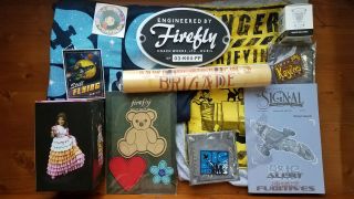 Firefly Kaylee Frye And Big Damn Heroes Loot Crates Complete Medium Shirts