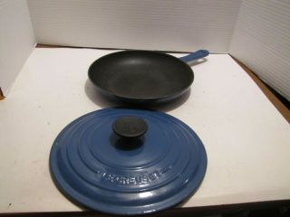 Le Creuset Enameled Cast Iron Blue 9 1/2 " Skillet Pan W/lid