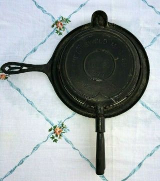 Vintage Griswold Cast Iron Waffle Maker No.  8 American 975 976 977 Erie Pa