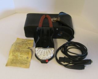 Vintage Weston Model 749 Type Va - 1 Volt Amperes Meter W/ Case Cables Prepaid