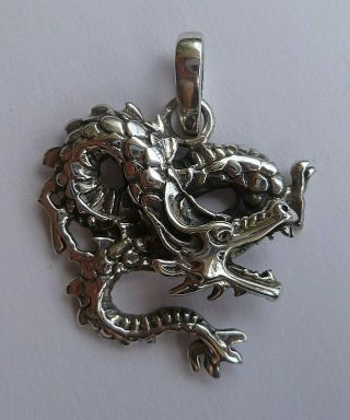 Dimensional Sterling Silver Dragon With Serpentine Chain