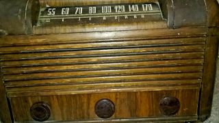 Vintage RCA Victor Tube Radio Short Wave 3