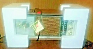 Rare Vintage Hallicrafters Am Fm Clock Radio
