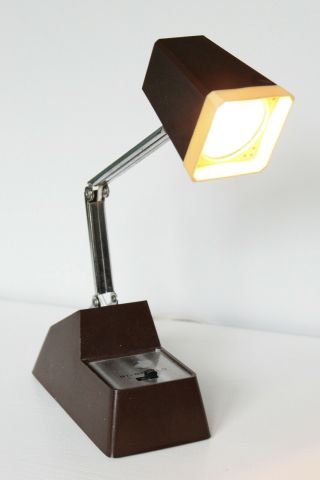 Vintage Mid Century Desk Lamp - Harvest Gold/brown High Intensity Lamp