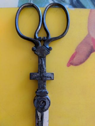 Vintage Catholic Church Bishop Scissors w/ Crucifix Unusual Religious Cross Old 2
