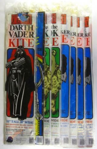4 1983 Star Wars Luke Skywalker - 2 Ewok - 1 Et - 1 Darth Plastic Kites