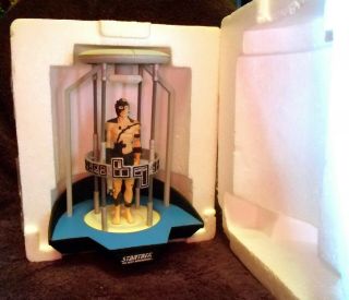 EXTREMELY RARE ' Locutus of Borg ' COLD CAST RESIN DIORAMA by Applause 2