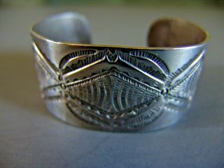 Large and Heavy Vintage Navajo Silver Cuff Bracelet with Stamp Work 6