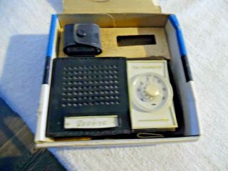 Zephyr Pocket Transistor Radio Model 1211 With Carrying Case And Ear Buds Box