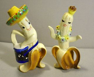 Old Salt & Pepper Shakers,  Bananas Playing Drums,  Dancing,  Anthropomorphic