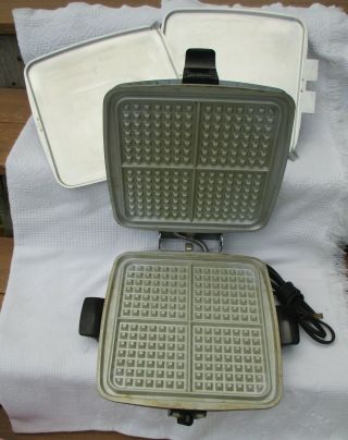 Md Cg - 1 Sunbeam Electric Chrome Waffle Maker Iron W/sandwich Plates Cond