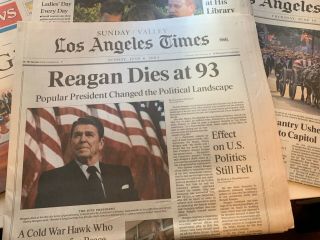 7 NEWSPAPERS LOS ANGELES TIMES DAILY NEWS RONALD REAGAN DIES FUNERAL PROCESSION 2