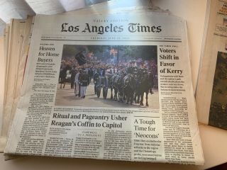 7 NEWSPAPERS LOS ANGELES TIMES DAILY NEWS RONALD REAGAN DIES FUNERAL PROCESSION 8