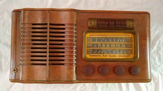 Vintage Rca Victor Radio Model 16t4
