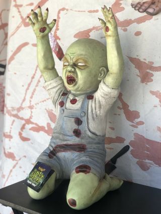 Jugular Jimmy Scary Zombie Baby Rare Halloween Spirit Prop Evil Scary Bloody Eye 5