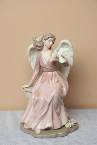 Grandeur Noel Collectors Edition 2001 Porcelain Angel with dove 5