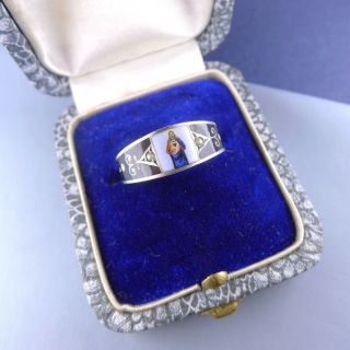 Sterling Silver Sacred Heart Jesus Christ Ring Size 7 3/4 Medal Antique Enamel